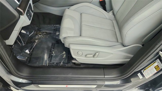 Used 2024 Audi Q5 2.0T Premium Plus w/ Premium Plus Package image 34