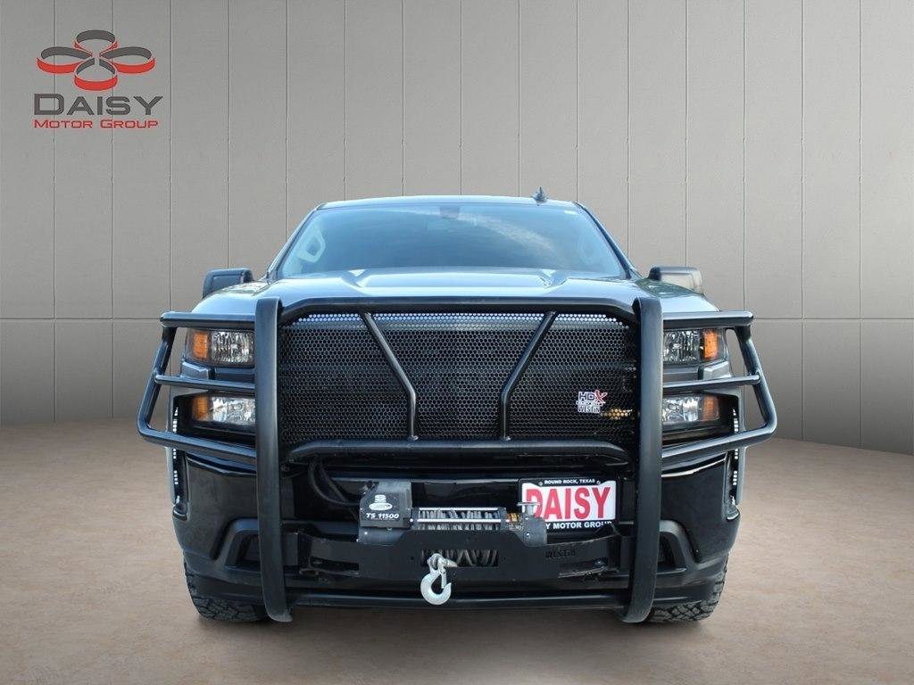 Used 2020 Chevrolet Silverado 1500 W/T w/ Z71 Off-Road Package AWD/4WD image 2