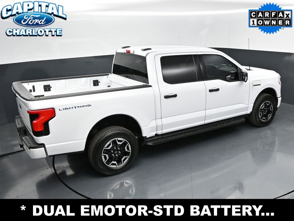 Used 2023 Ford F150 Lightning XLT AWD/4WD image 31