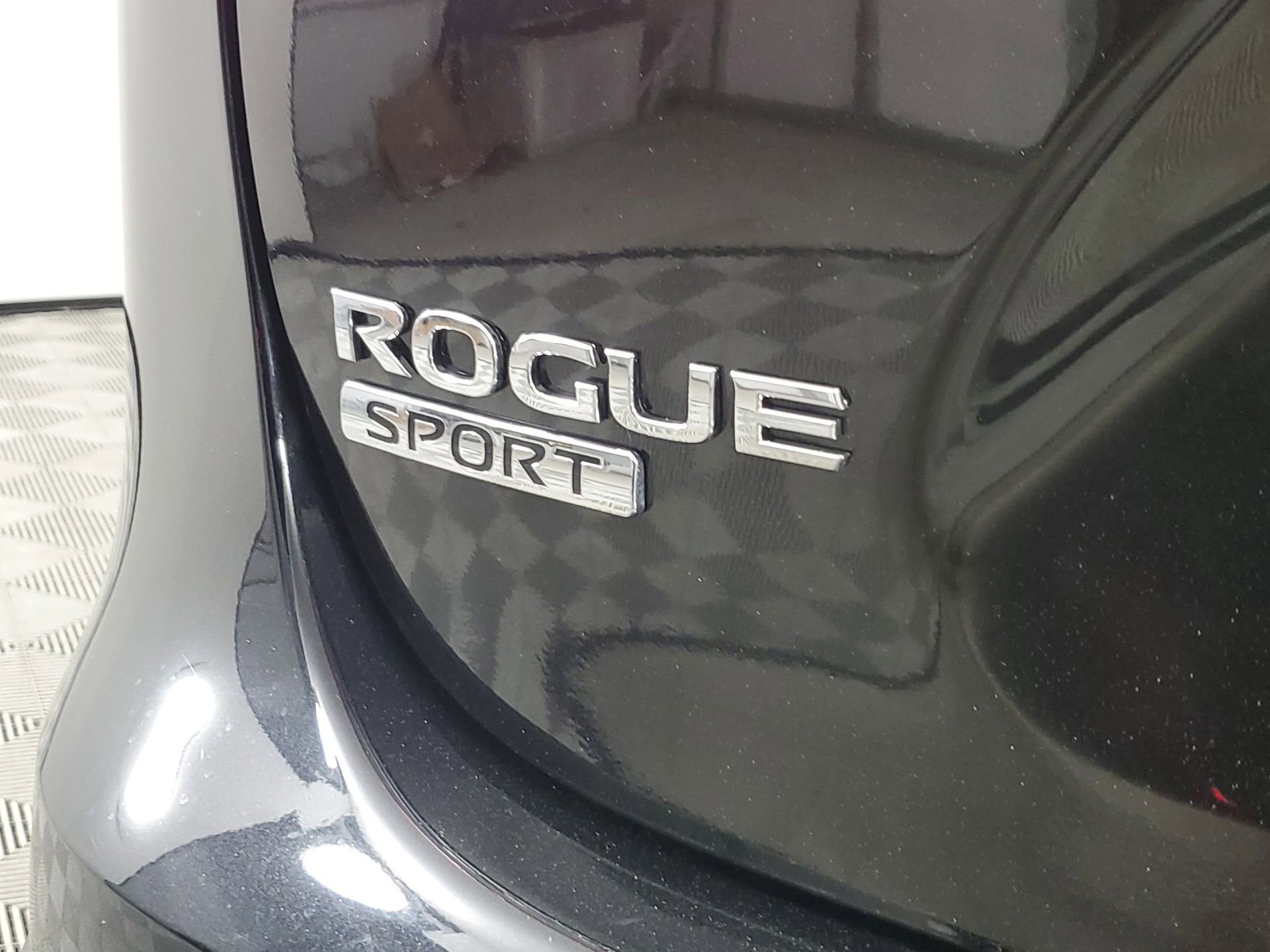 Used 2020 Nissan Rogue Sport S w/ Appearance Package image 20