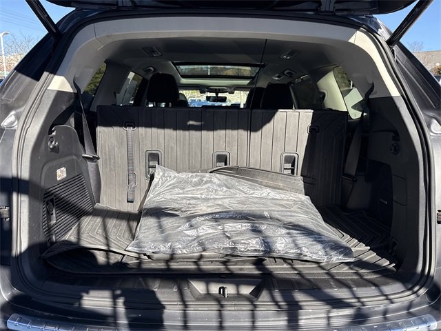 Certified 2022 Subaru Ascent Limited w/ Technology Package image 22