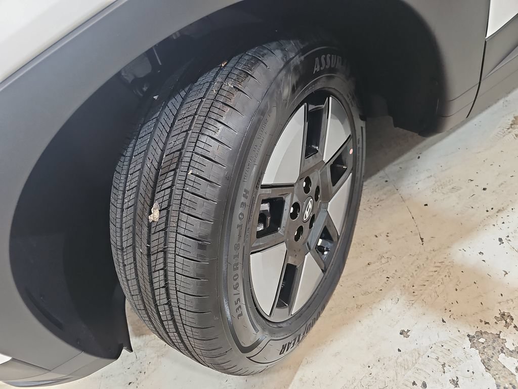 New 2026 Hyundai Santa Fe SE AWD/4WD image 32