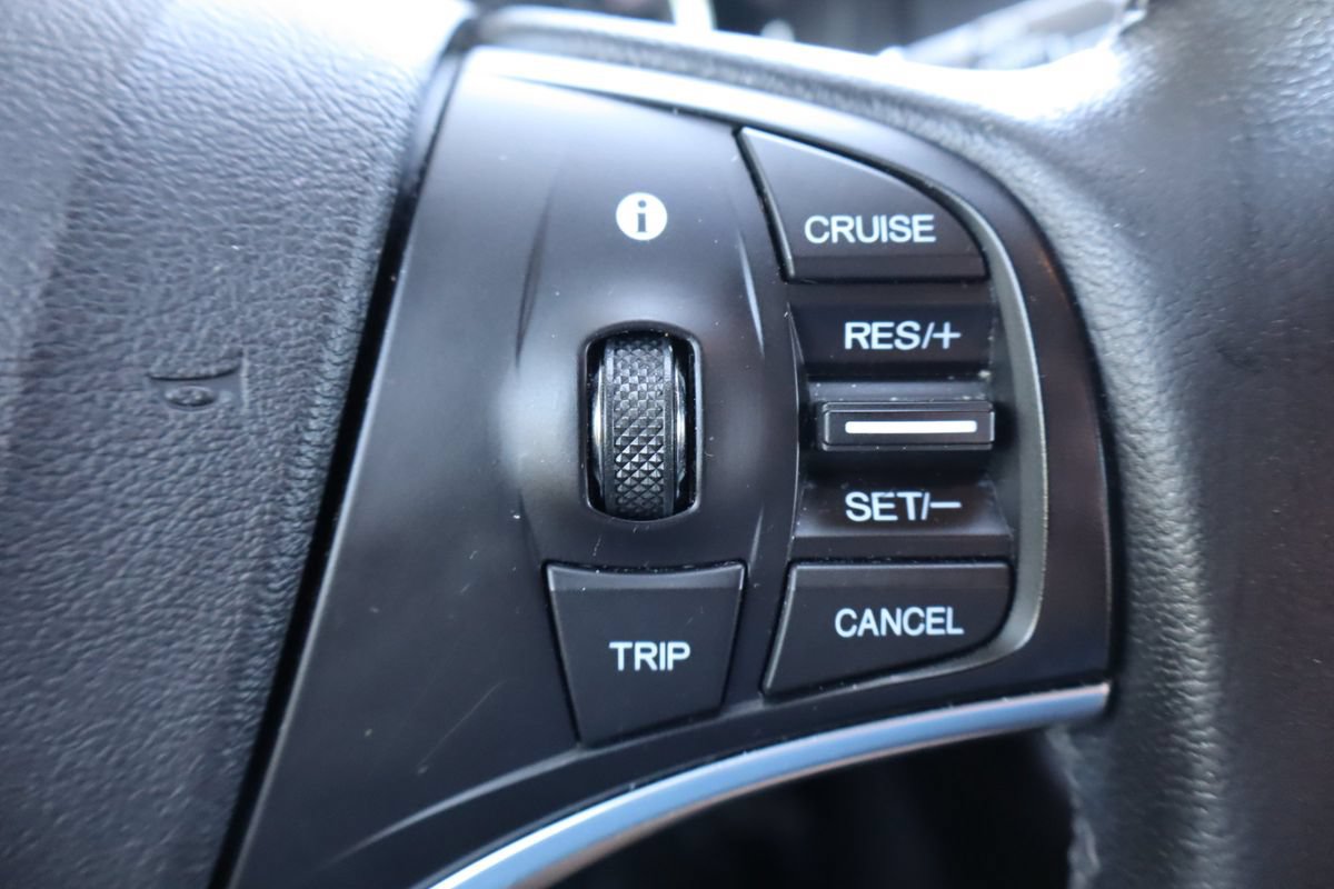 Used 2016 Acura MDX SH-AWD image 33