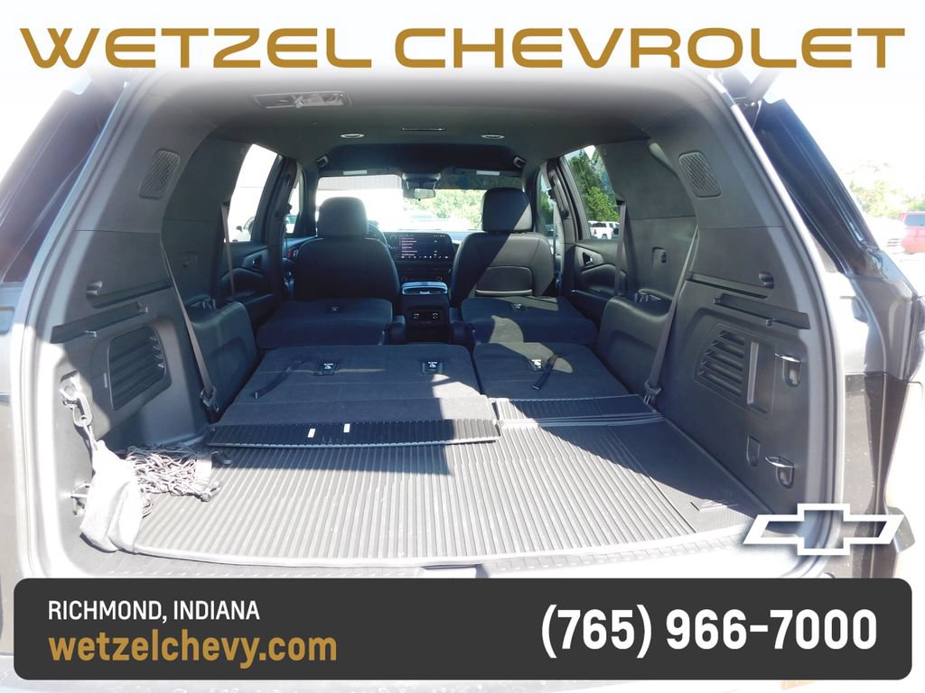 Used 2025 Chevrolet Traverse Z71 w/ Driver Confidence Package AWD/4WD image 27