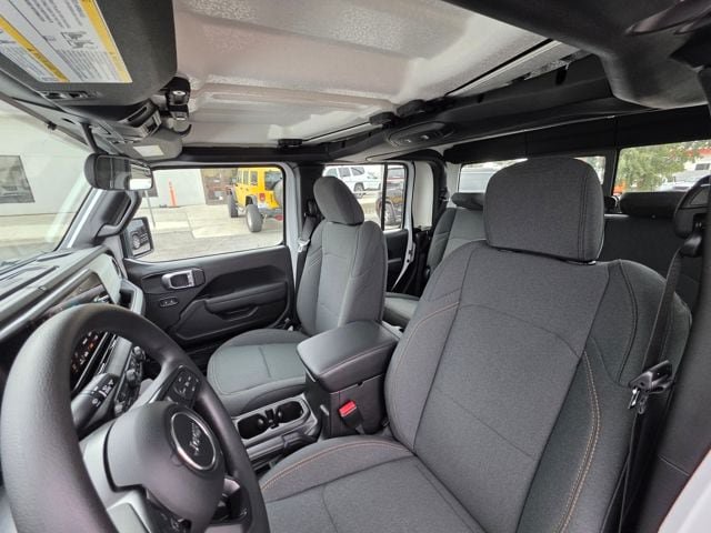 New 2026 Jeep Gladiator Sport AWD/4WD image 19