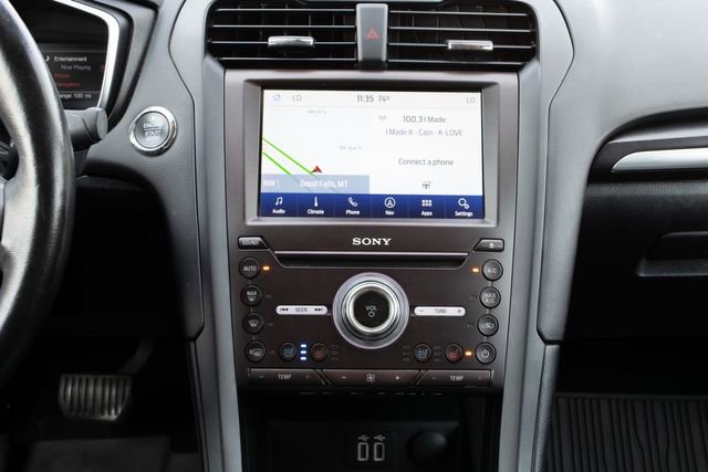 Used 2020 Ford Fusion Energi Titanium FWD image 31