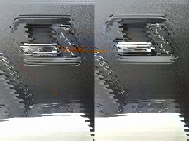 New 2025 GMC Canyon AT4 w/ AT4X AEV Edition image 9