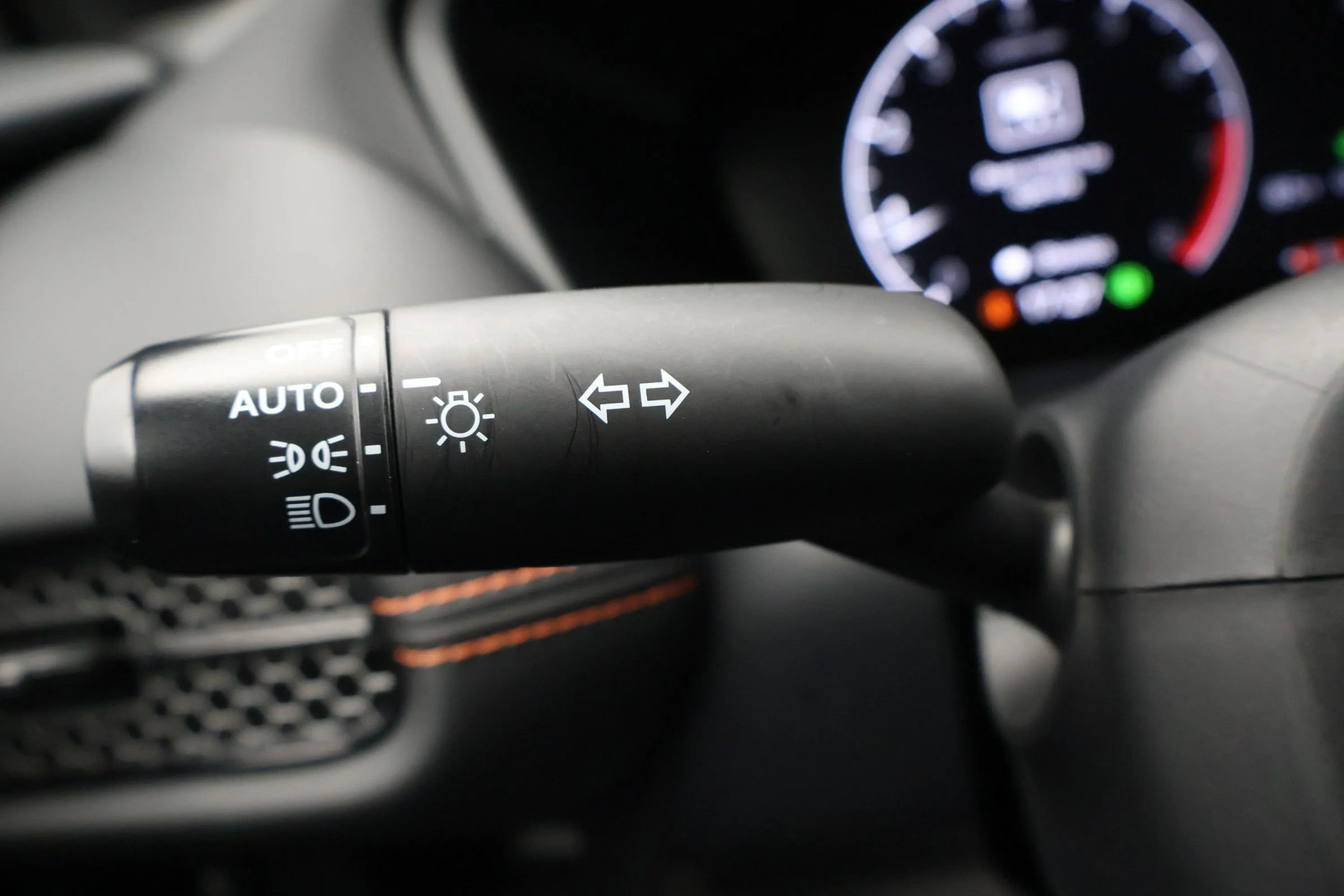 Used 2025 Honda HR-V Sport image 24