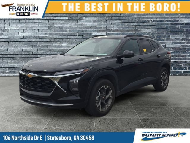 Used 2025 Chevrolet Trax LT w/ Driver Confidence Package FWD image 1