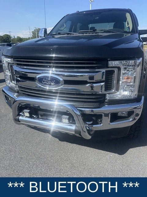 Used 2018 Ford F250 XLT w/ XLT Premium Package AWD/4WD image 4