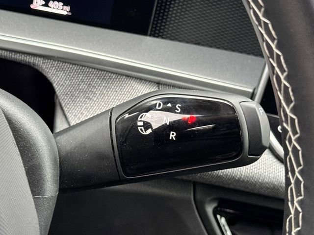 Used 2025 Volkswagen Tiguan S image 16