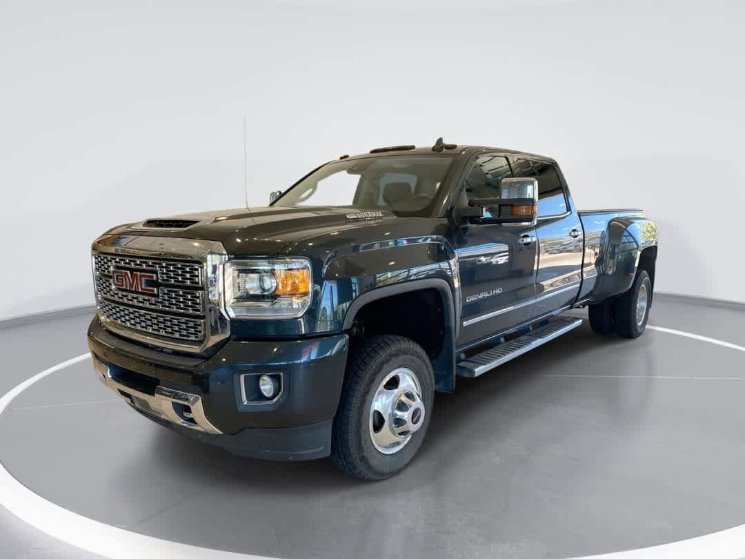 Used 2018 GMC Sierra 3500 Denali w/ Duramax Plus Package AWD/4WD image 1