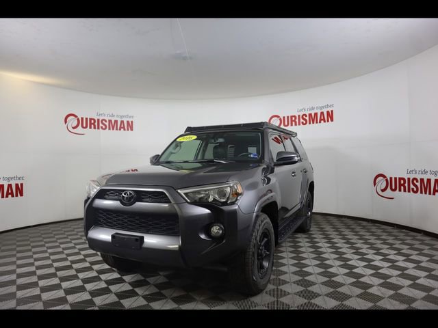 Used 2016 Toyota 4Runner SR5 Premium image 1