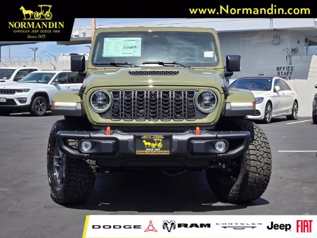 New 2026 Jeep Gladiator Mojave AWD/4WD image 2