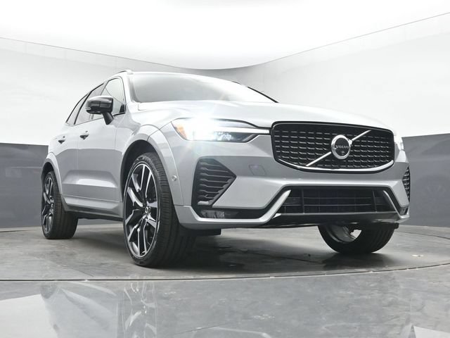Used 2024 Volvo XC60 B5 Ultimate w/ Protection Package Premier AWD/4WD image 38