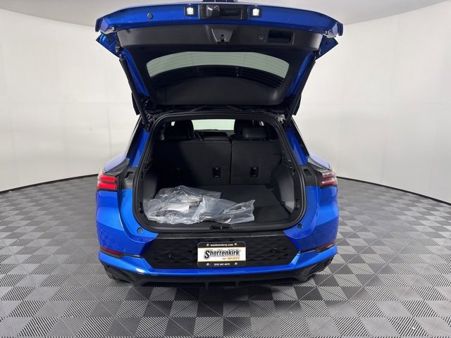 New 2026 Chevrolet Equinox EV RS image 11