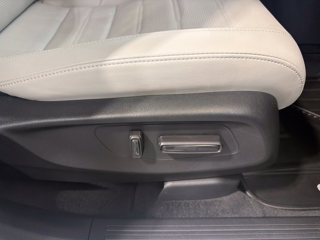 Certified 2026 Honda CR-V EX-L image 35