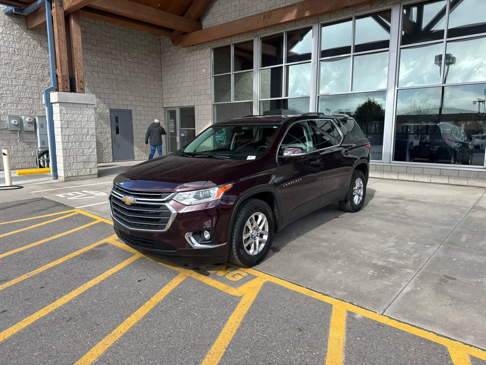 Used 2018 Chevrolet Traverse LT AWD/4WD image 1