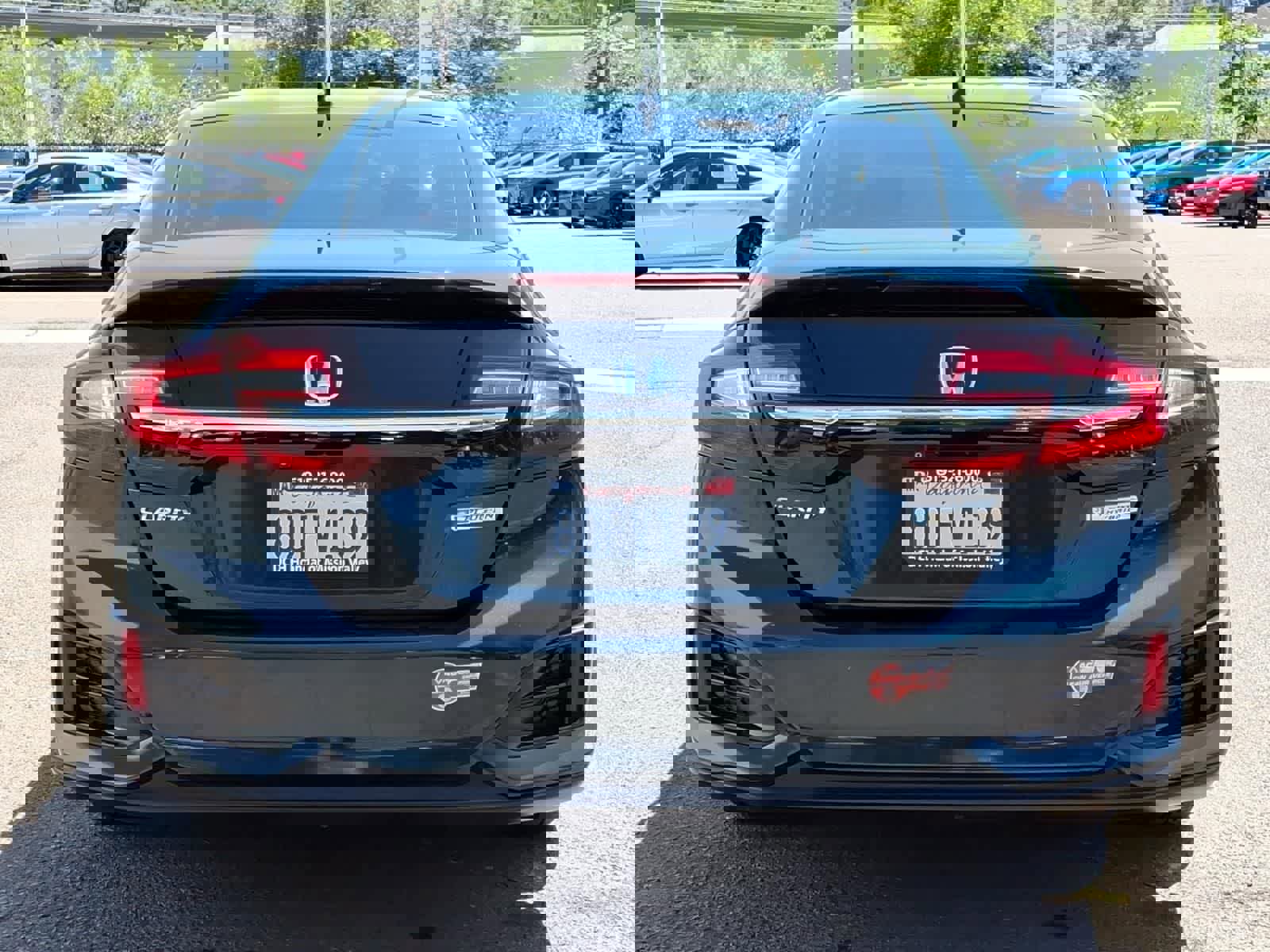 Used 2018 Honda Clarity Plug-In Hybrid image 5