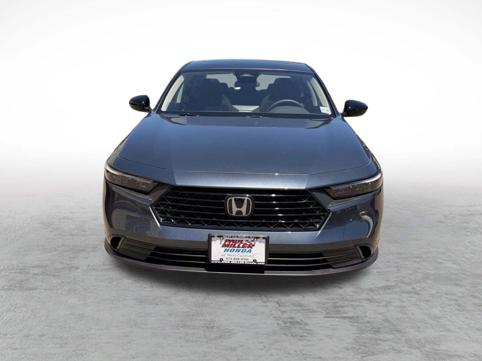 Used 2025 Honda Accord SE image 2