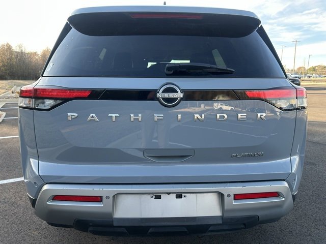 Used 2022 Nissan Pathfinder Platinum w/ Cargo Package image 25