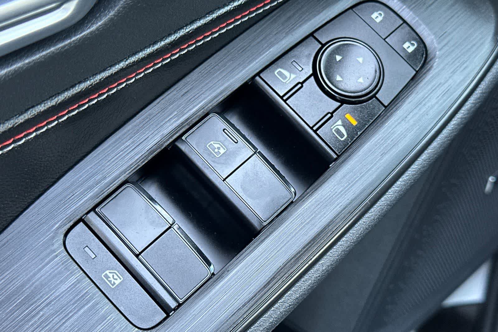 New 2027 Nissan Sentra SR FWD image 14