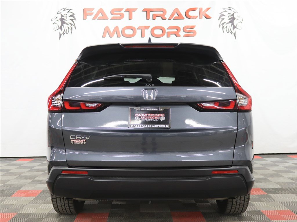 Used 2023 Honda CR-V EX image 5