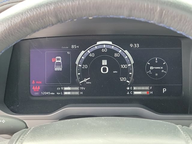 Used 2025 Toyota Tundra Platinum AWD/4WD image 28
