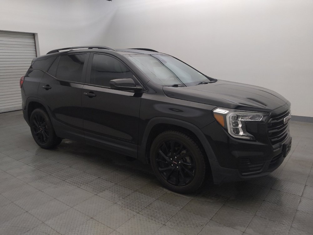 Used 2023 GMC Terrain SLE w/ Driver Convenience Package FWD image 11
