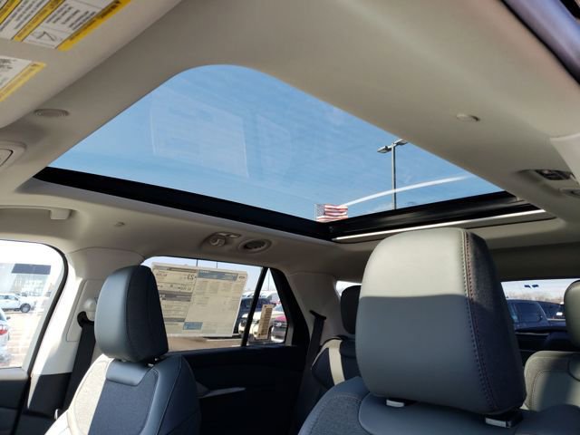 New 2026 Ford Explorer Active w/ Active Comfort Package image 28