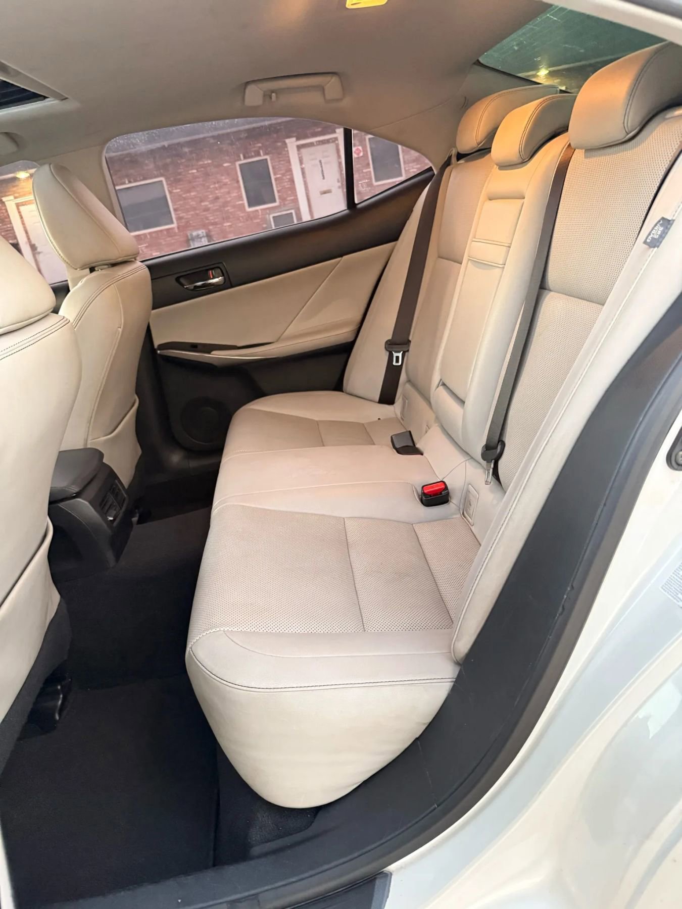 Used 2016 Lexus IS 200t image 22