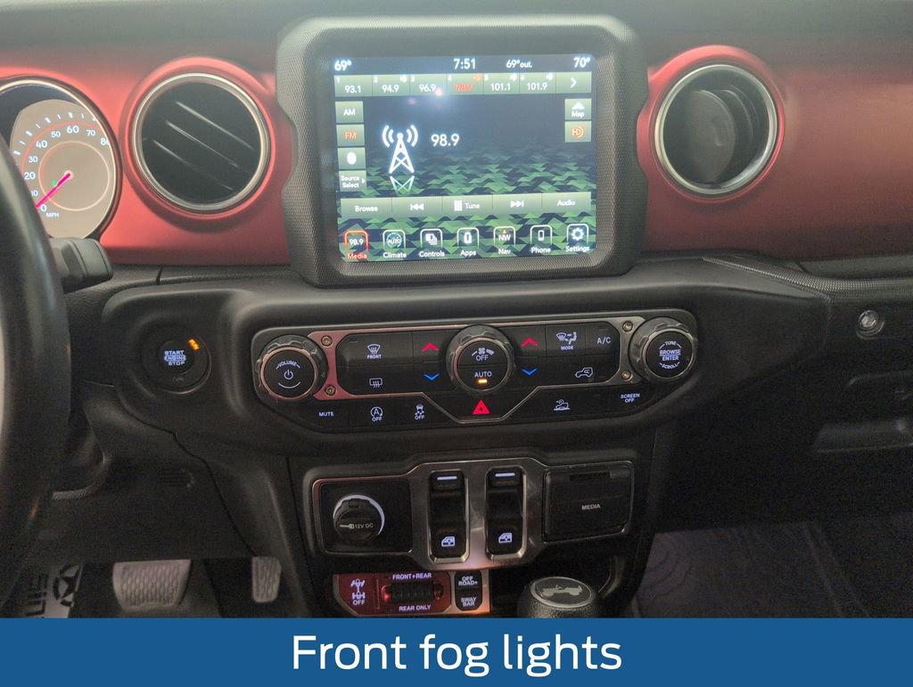 Used 2022 Jeep Wrangler Rubicon AWD/4WD image 23