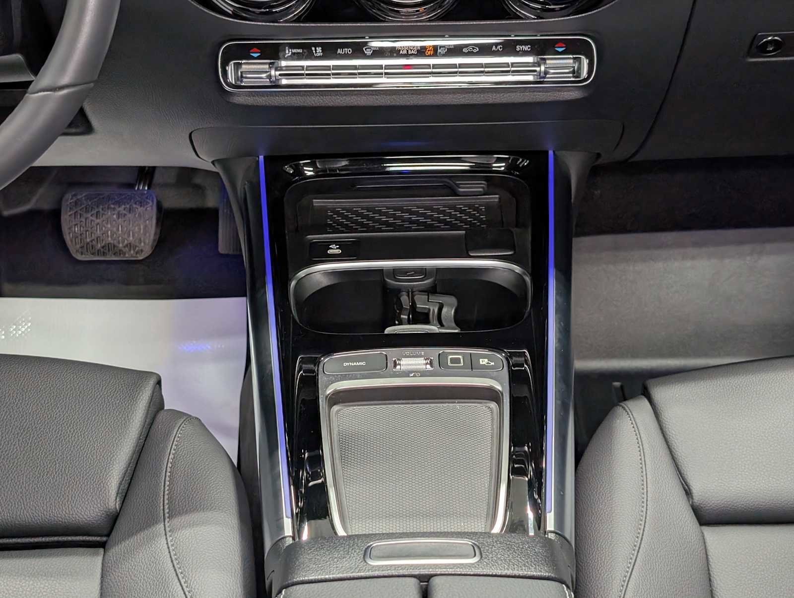 Certified 2025 Mercedes-Benz GLA 250 4MATIC image 19
