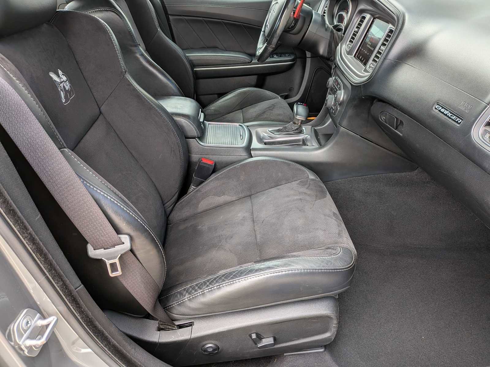 Used 2019 Dodge Charger Scat Pack w/ Dynamics Package RWD image 19