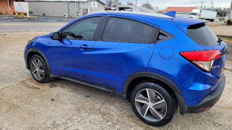 Used 2021 Honda HR-V EX image 3