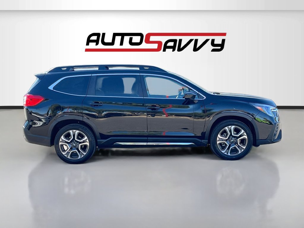 Used 2024 Subaru Ascent Limited w/ Technology Package AWD/4WD image 8