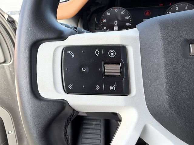 Used 2024 Land Rover Defender 130 S image 8