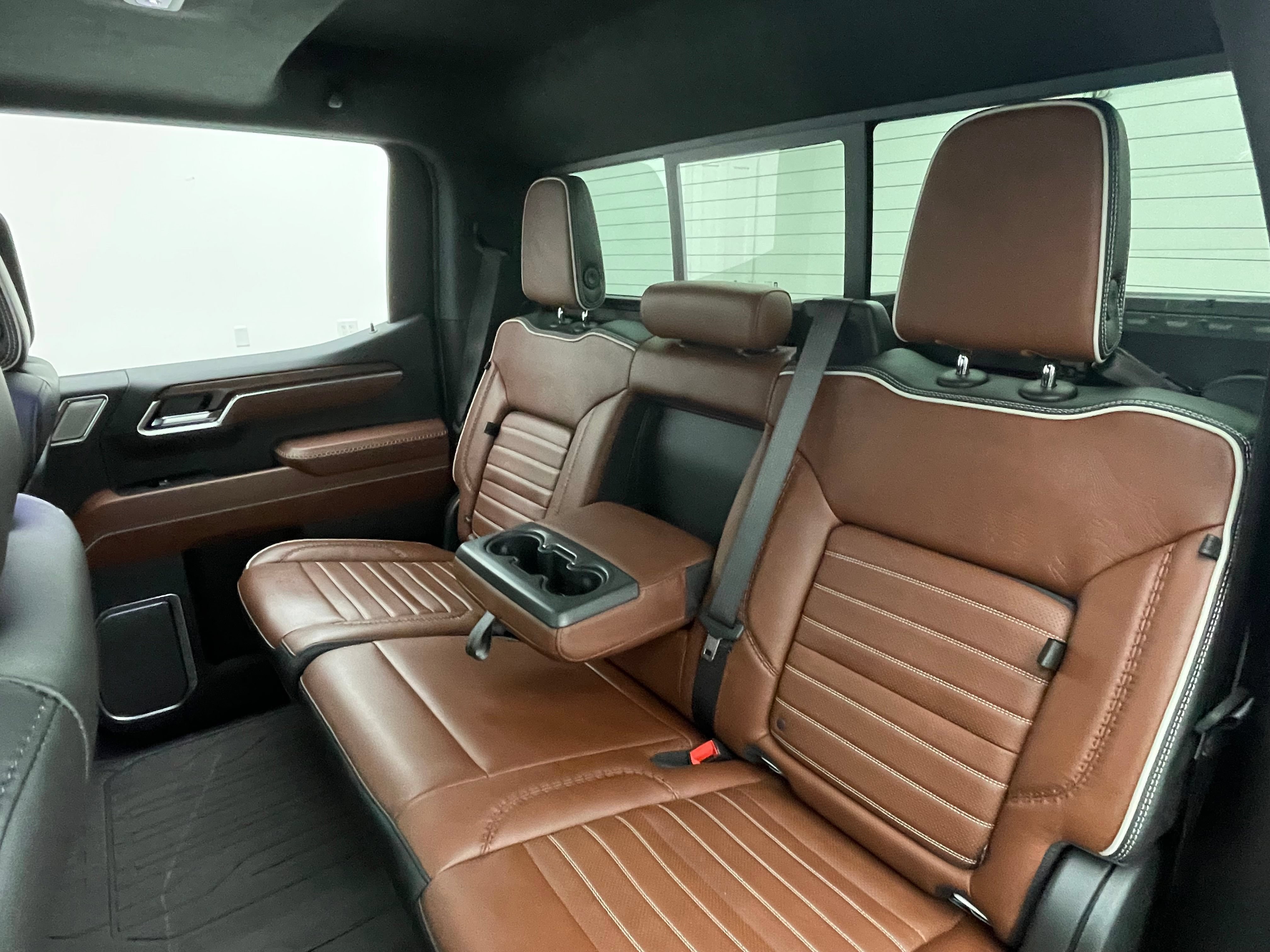 Used 2024 GMC Sierra 1500 Denali Ultimate AWD/4WD image 44