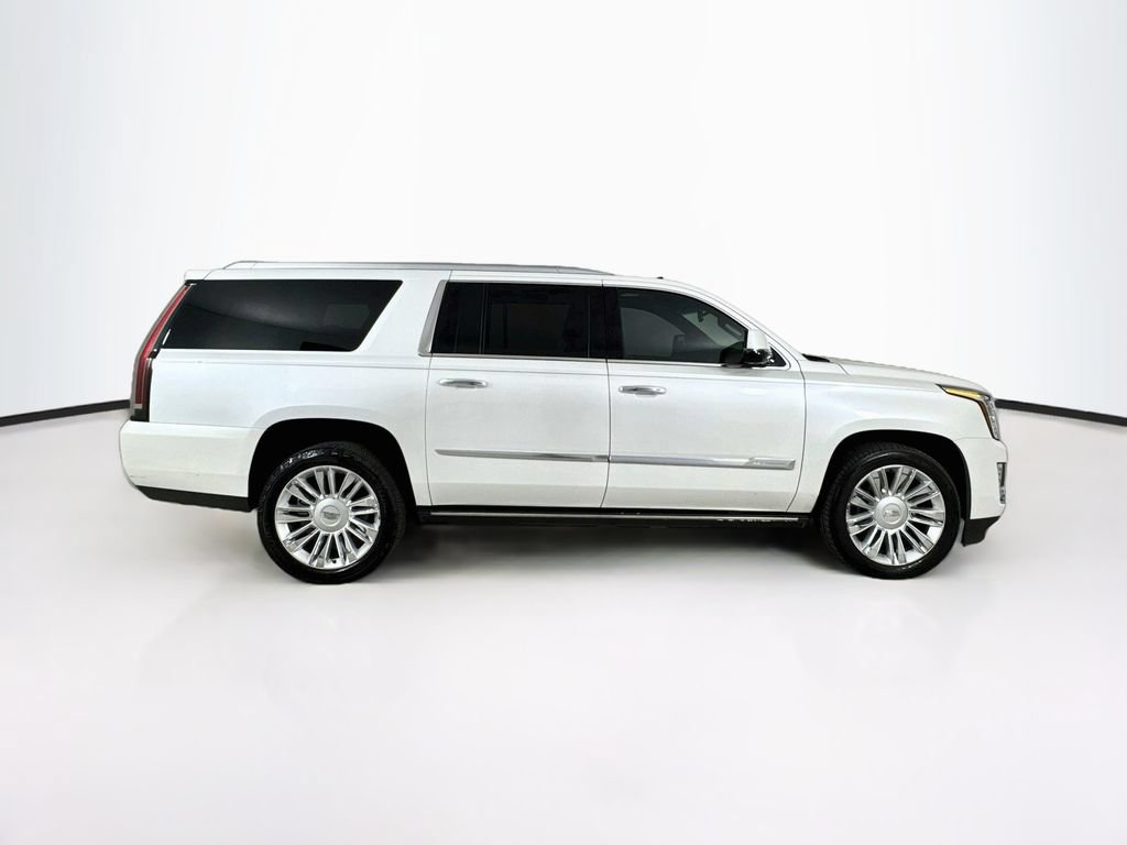 Used 2016 Cadillac Escalade ESV Platinum RWD image 9