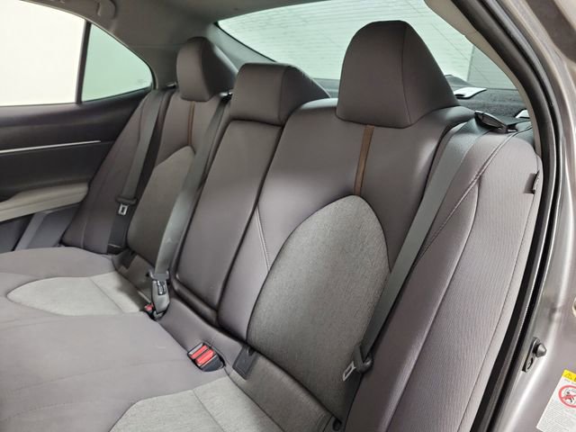 Used 2019 Toyota Camry LE FWD image 13