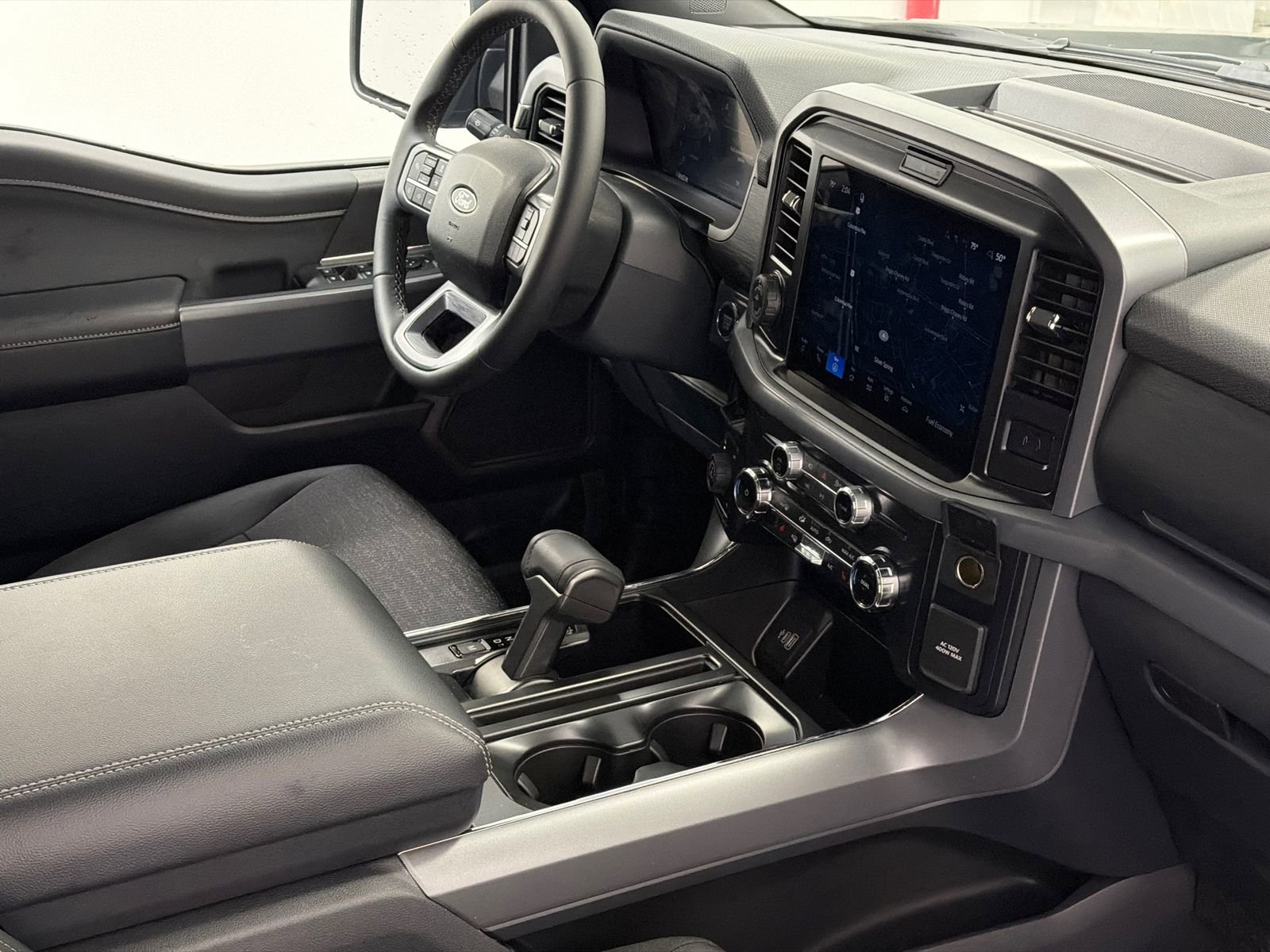 New 2026 Ford F150 XLT w/ Equipment Group 302A MID image 9