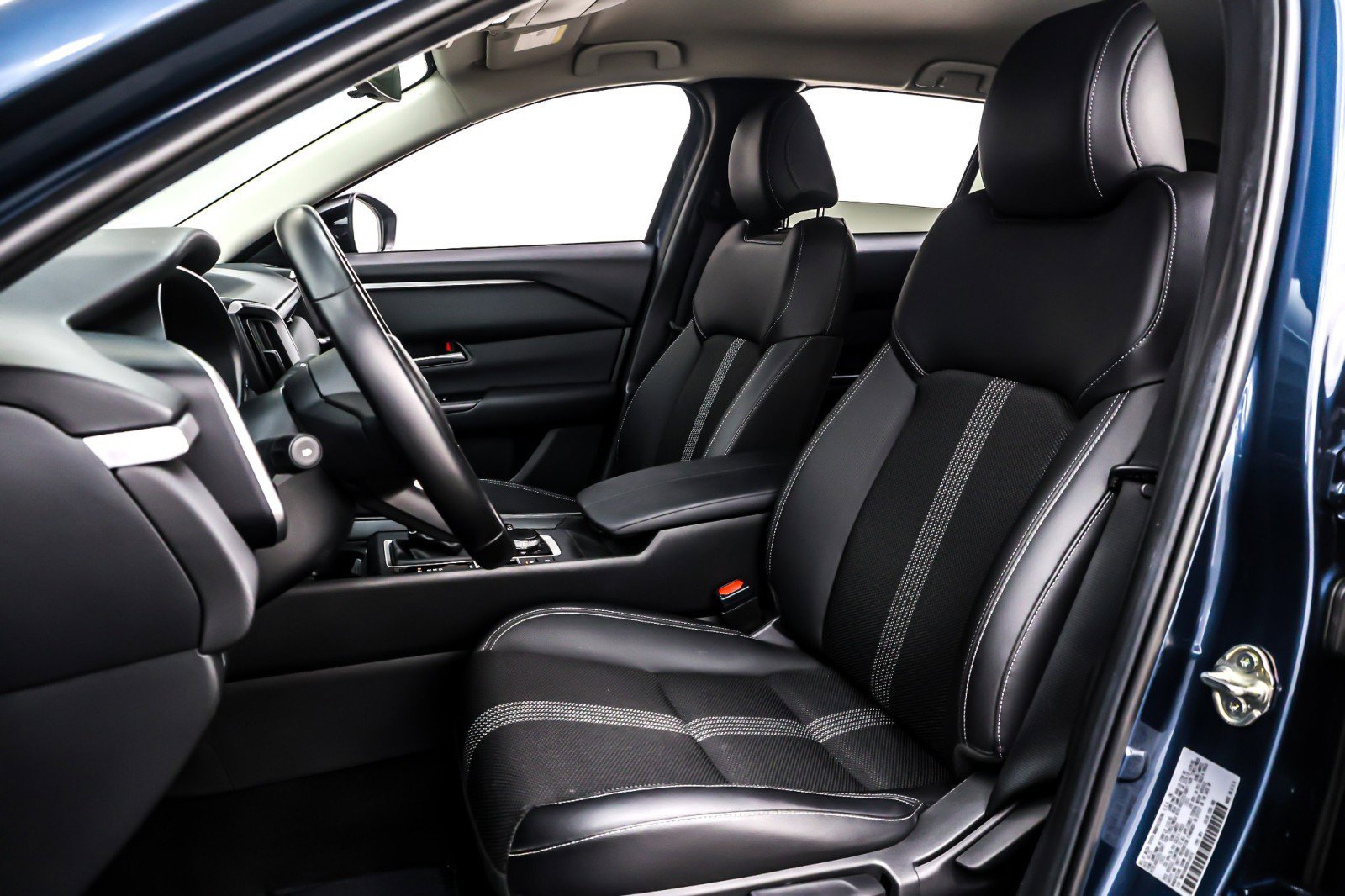 Used 2023 MAZDA CX-50 AWD 2.5 S w/ Select Package image 18