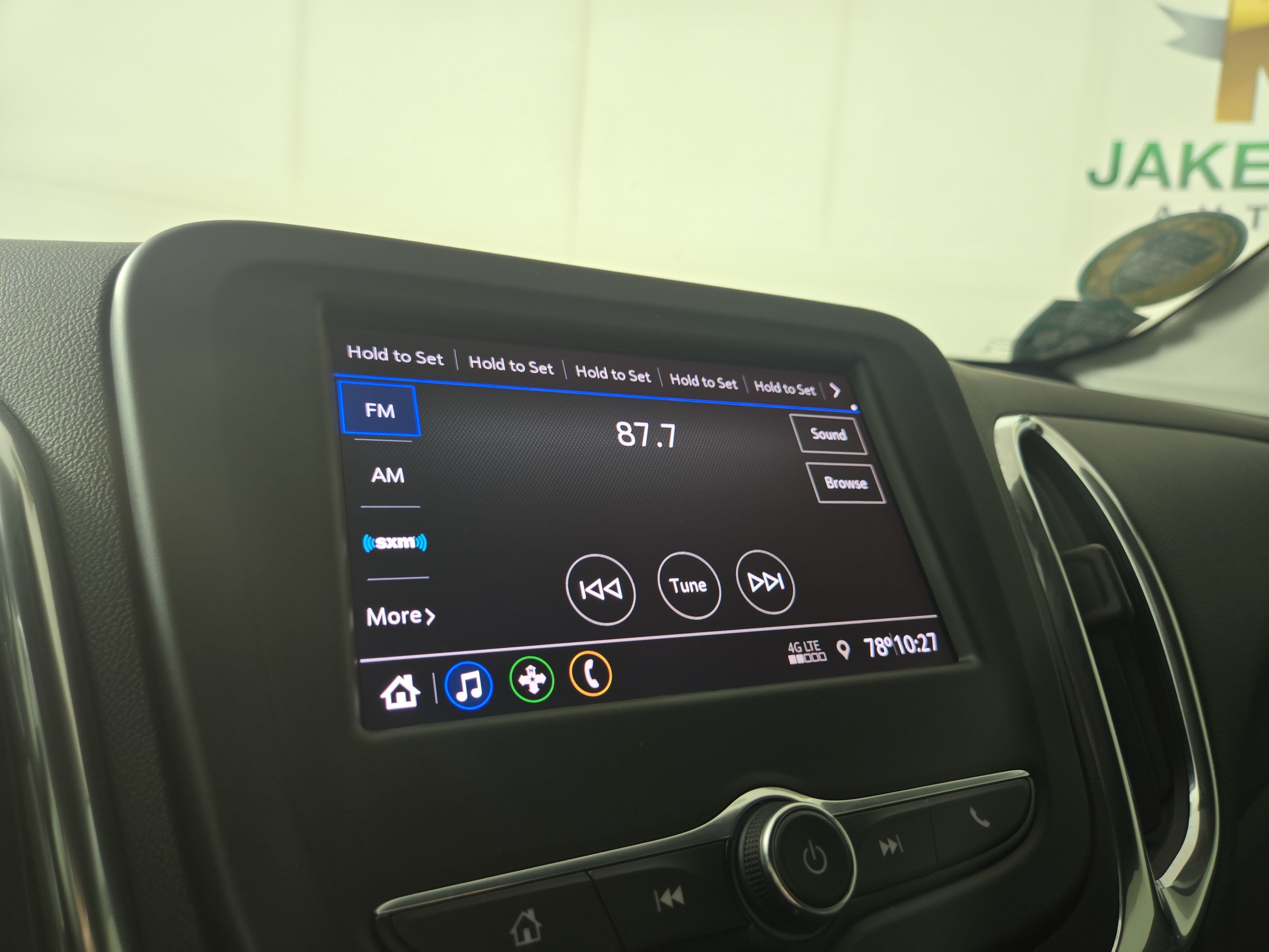 Used 2021 Chevrolet Equinox LT AWD/4WD image 19