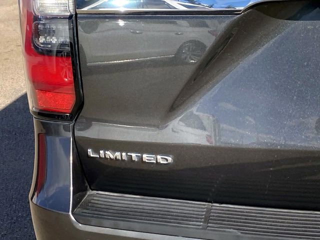 Used 2019 Ford Expedition Limited w/ Equipment Group 302A image 5