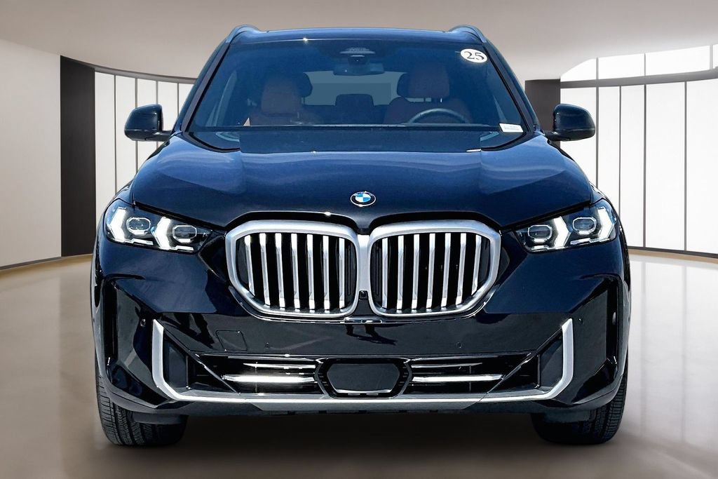Used 2025 BMW X5 sDrive40i w/ Premium Package RWD image 2