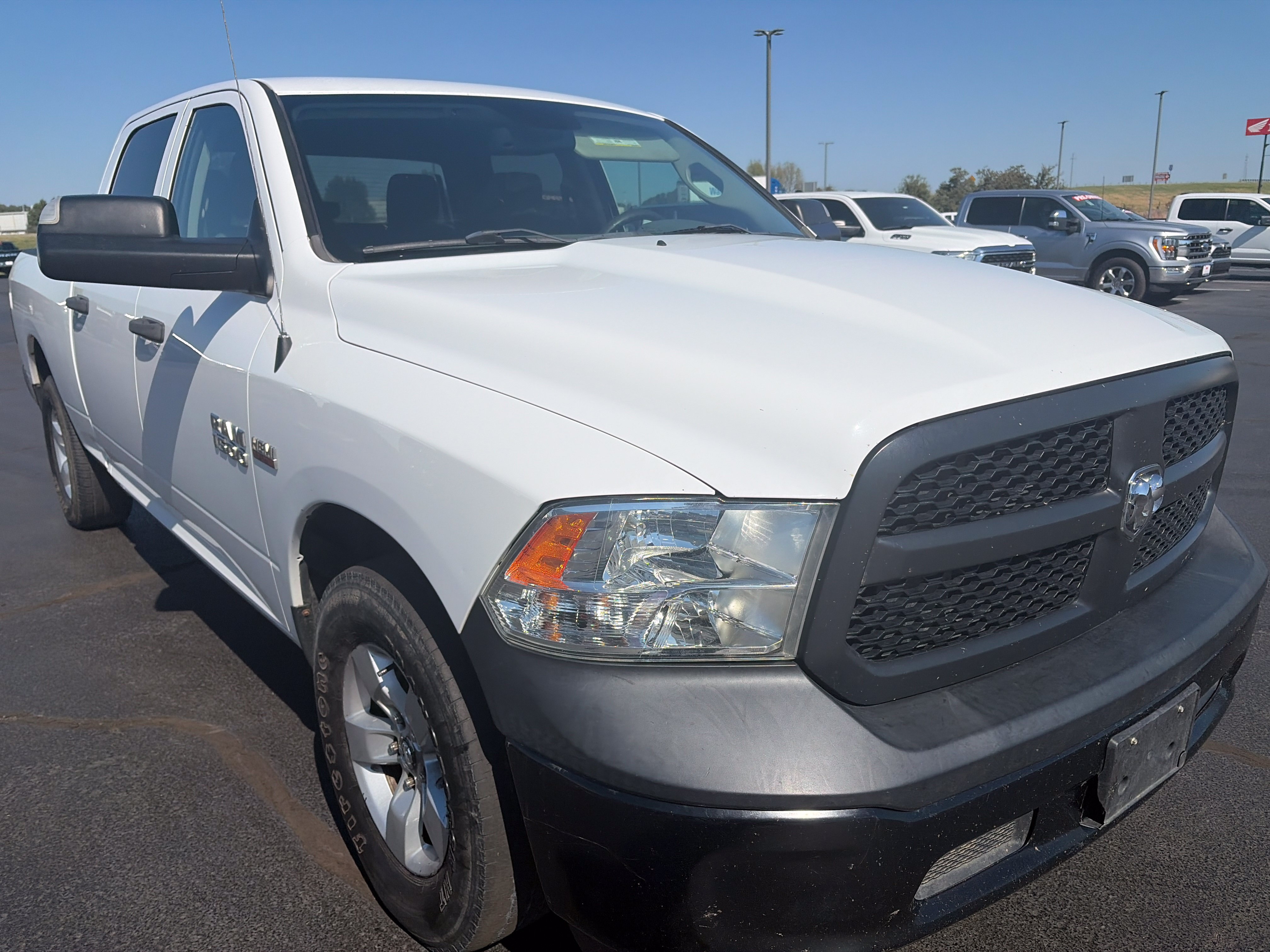 Used 2018 RAM 1500 Tradesman w/ Popular Equipment Group RWD image 4