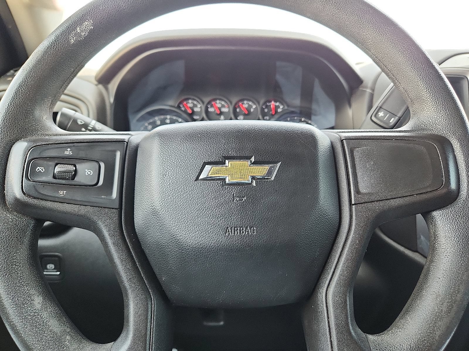 Used 2020 Chevrolet Silverado 1500 Custom w/ Custom Value Package RWD image 19