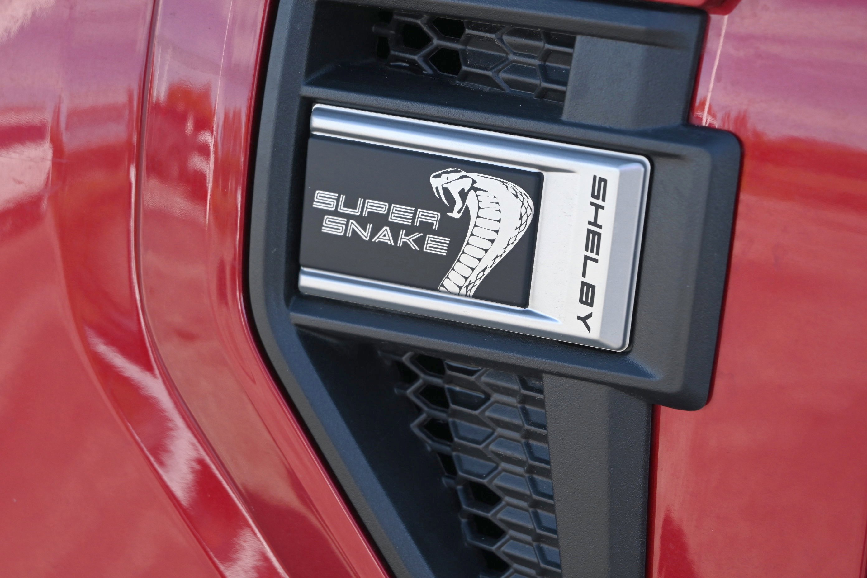 New 2025 Ford F150 Lariat w/ Equipment Group 502A High AWD/4WD image 12