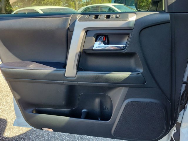 Used 2020 Toyota 4Runner SR5 image 35