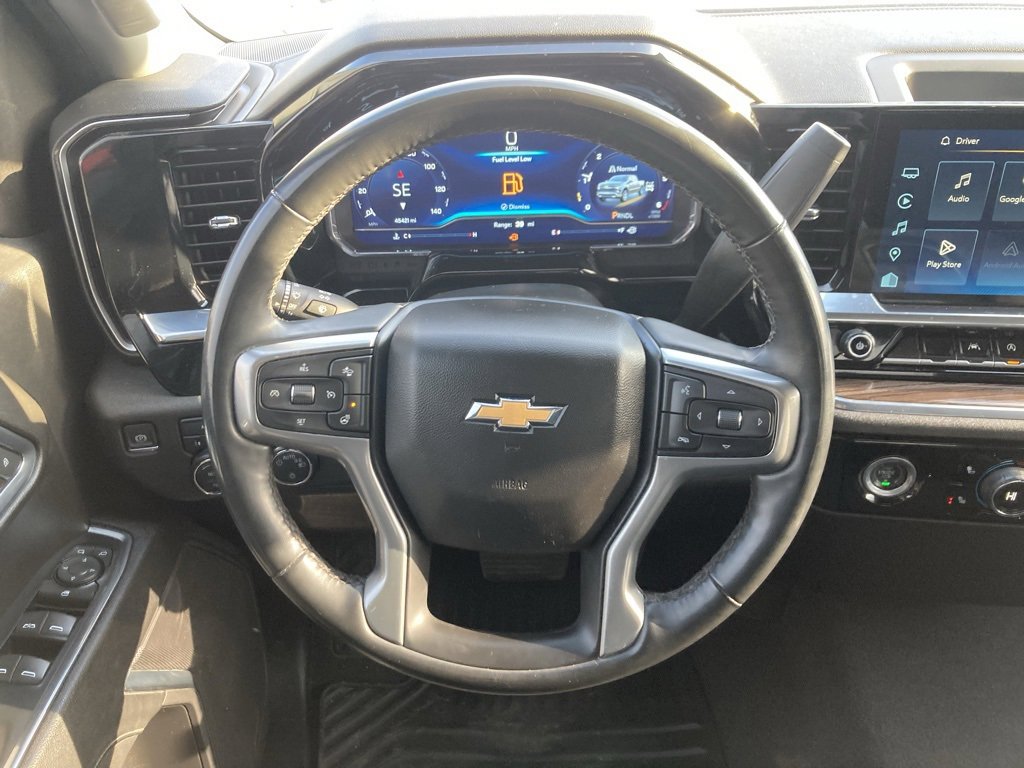 Used 2024 Chevrolet Silverado 1500 LT image 12